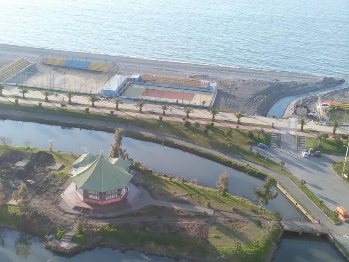 Penthouse Hotel Батуми Экстерьер фото