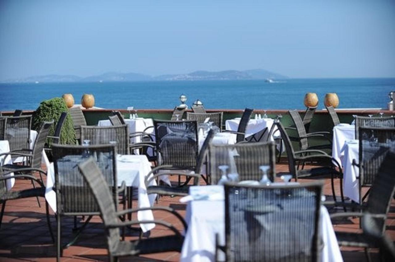 Penthouse Hotel Батуми Экстерьер фото
