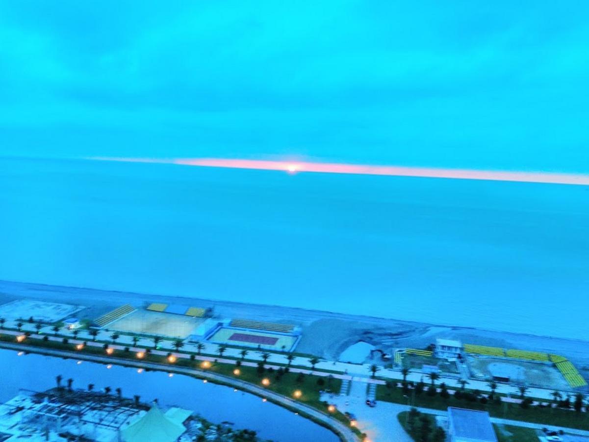 Penthouse Hotel Батуми Экстерьер фото