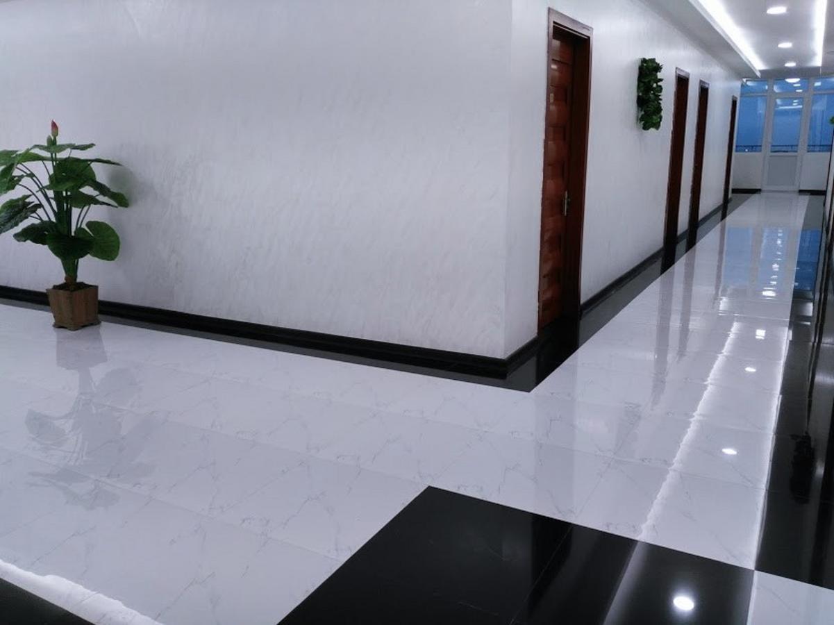 Penthouse Hotel Батуми Экстерьер фото