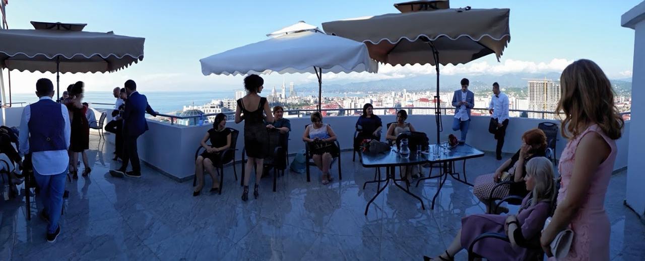 Penthouse Hotel Батуми Экстерьер фото